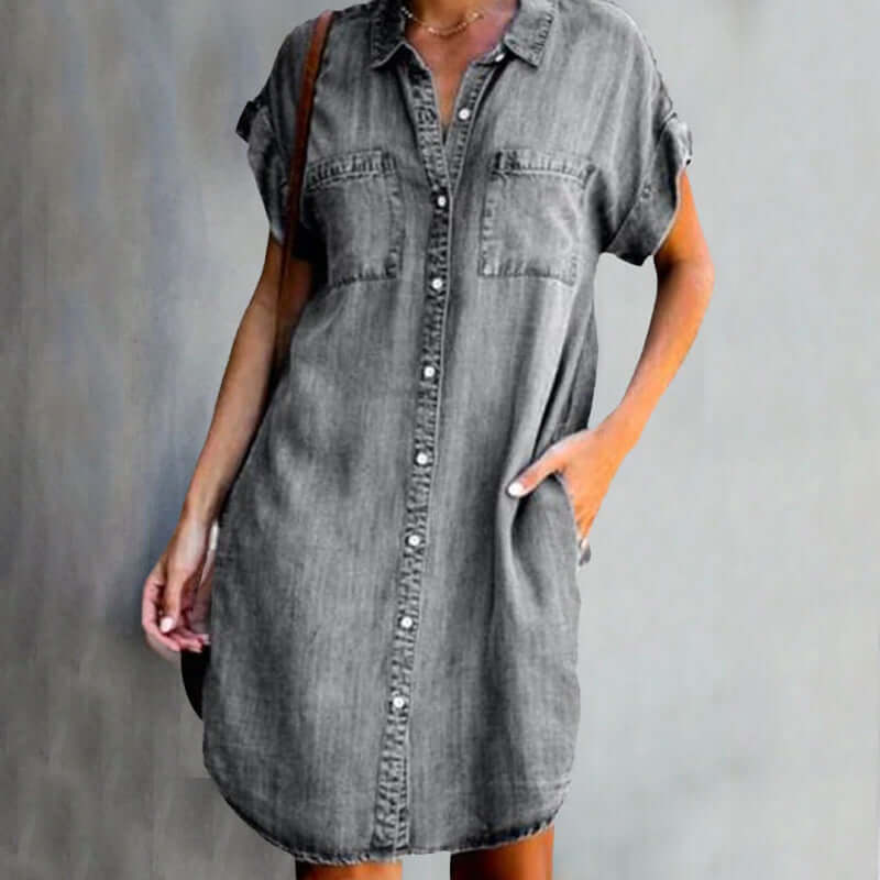 Elegantes Midikleid als schlichtes Alltagskleid mit femininer Passform