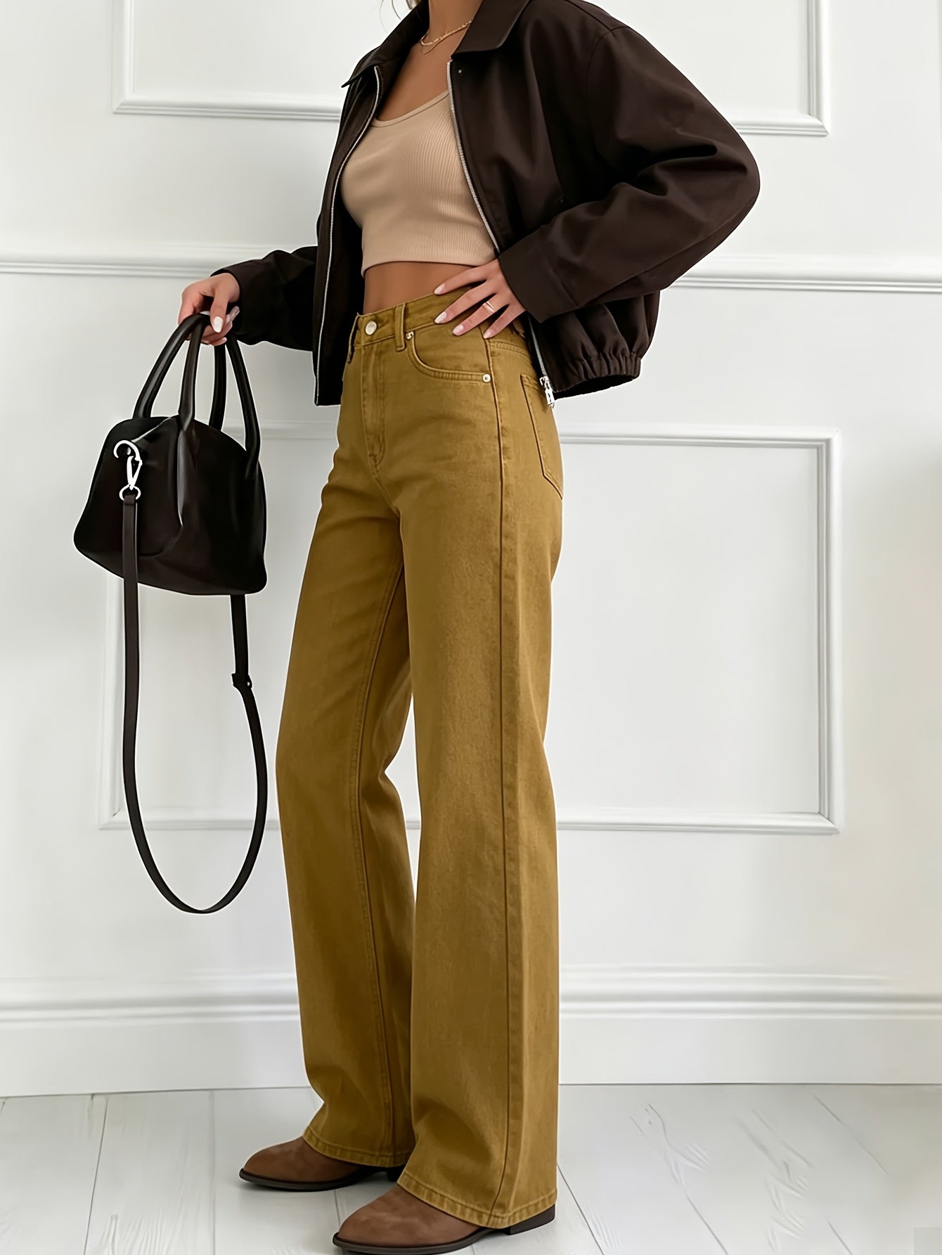 Gerade geschnittene Slim-Fit Jeans in drei Farben