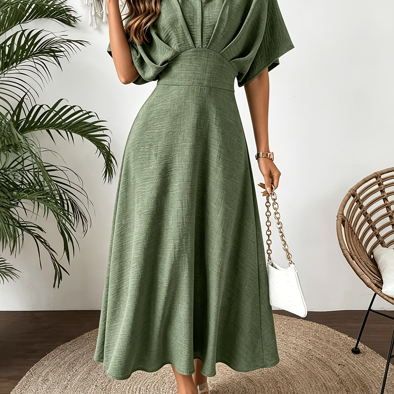 Elegantes Sommerkleid mit V-Ausschnitt und Fledermausärmeln