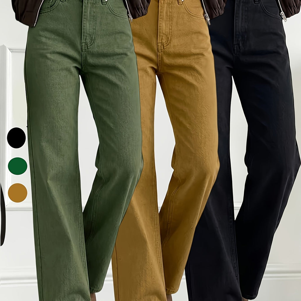 Gerade geschnittene Slim-Fit Jeans in drei Farben
