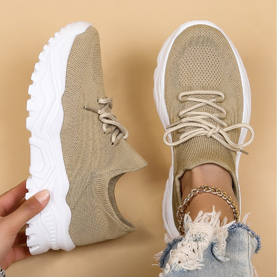 Orthopädische Schuhe aus atmungsaktivem Netzstoff mit EVA-Sohle
