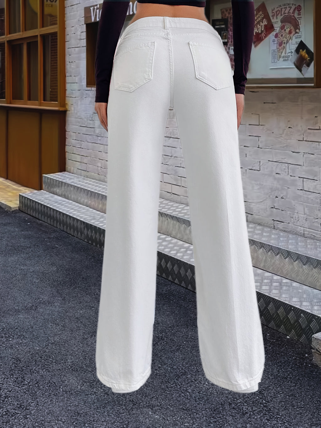 Weiße Wide-Leg Jeans mit hoher Taille und mehreren Taschen