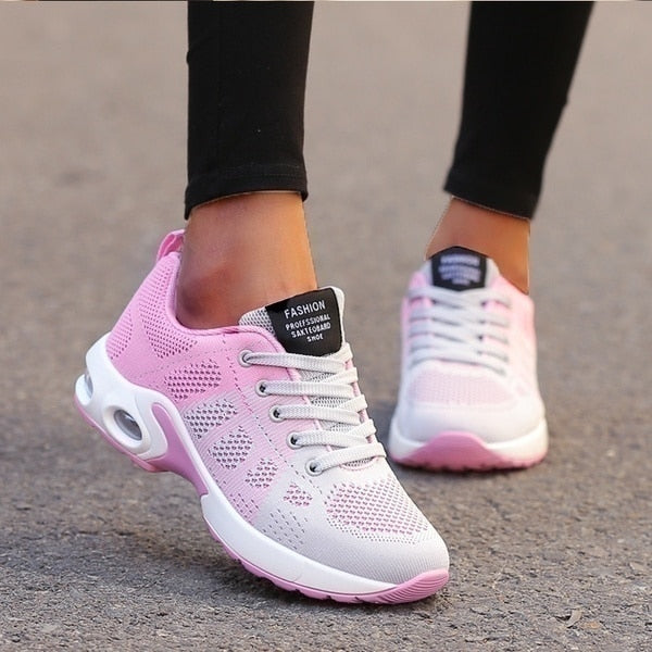 Orthopädische Sneaker mit bequemer Dämpfung