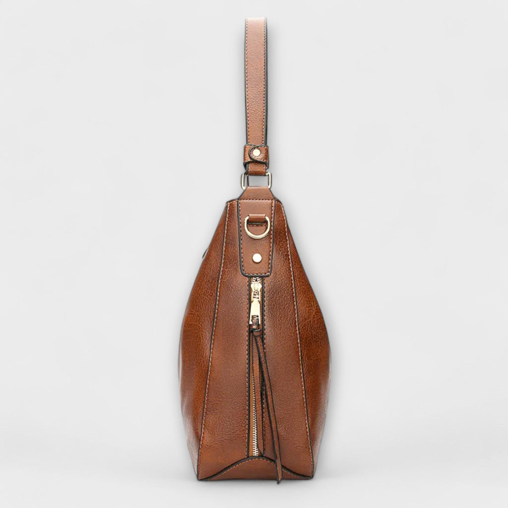 Schultertasche Leder elegant getragen