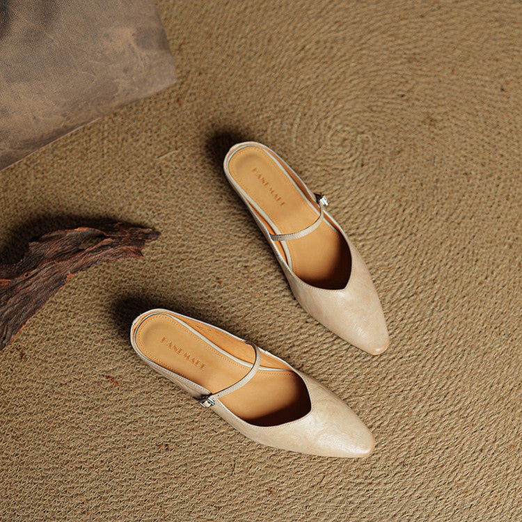 Slip-on-Mules aus Leder Sohle