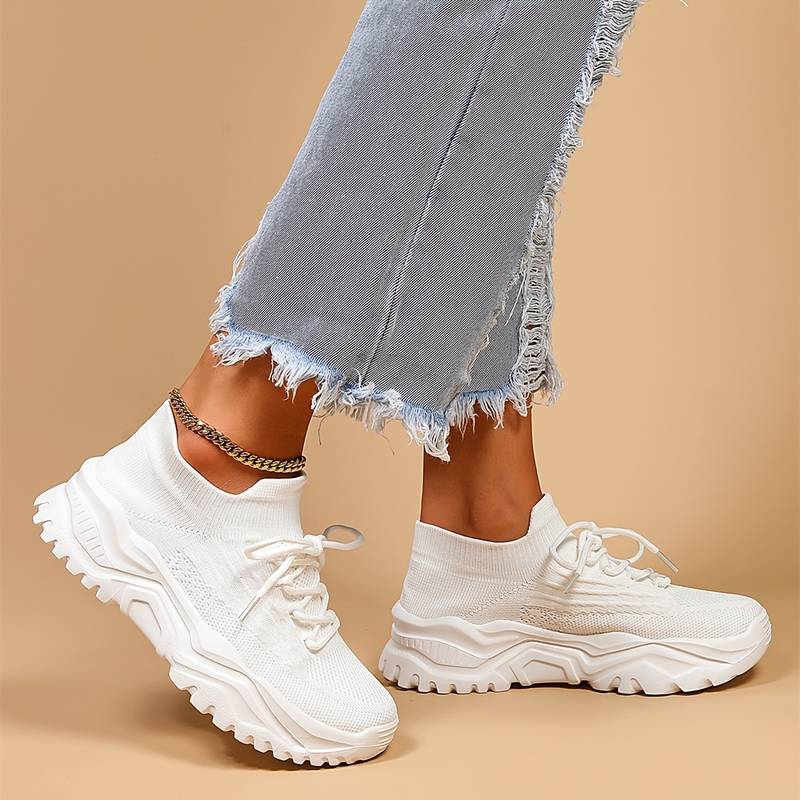 Orthopädische Schuhe aus atmungsaktivem Netzstoff mit EVA-Sohle