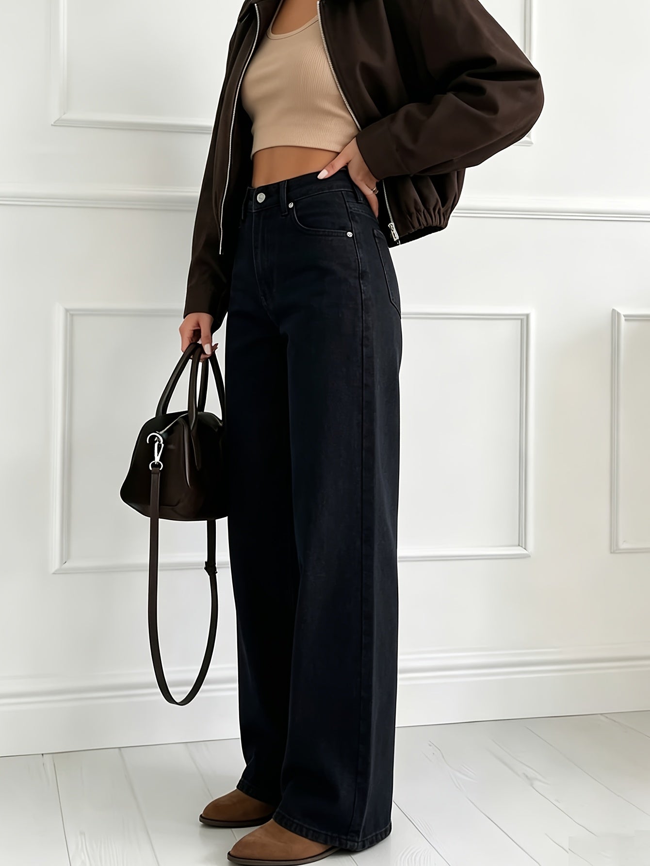 Gerade geschnittene Slim-Fit Jeans in drei Farben