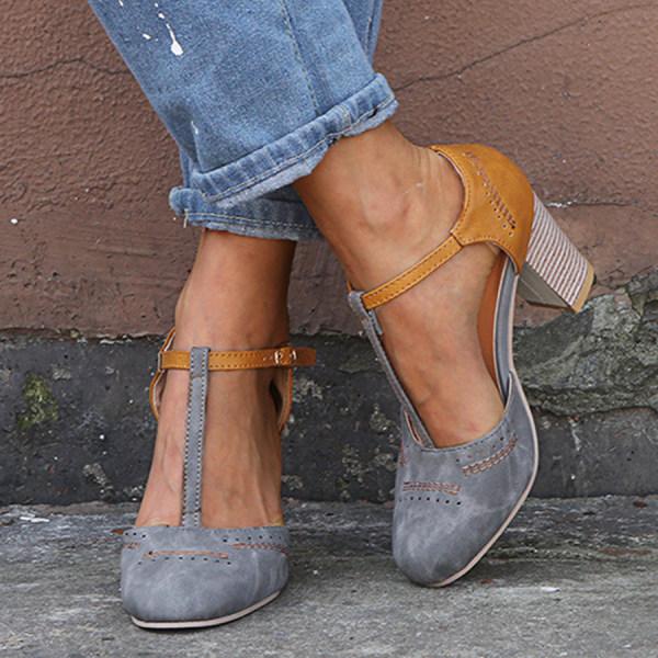 Pumps T Steg Blockabsatz Grau